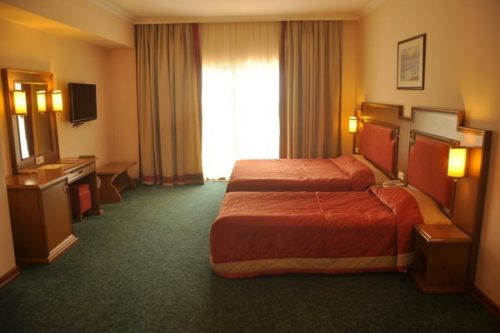 Фото номер стандарт Club Boran Mare Beach 5*: рейтинг лучших отелей курорта Кемер, Турция от турагентства SeredinaLeta