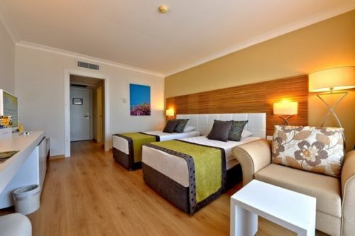 Фото номер стандарт с высоты Magic Life Waterworld Imperial 5*: рейтинг лучших отелей курорта Белек, Турция от турагентства SeredinaLeta