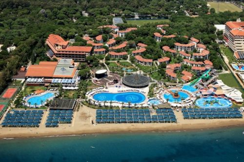 Фото территория отеля с высоты Papillon Belvil 5*: рейтинг лучших отелей курорта Белек, Турция от турагентства SeredinaLeta