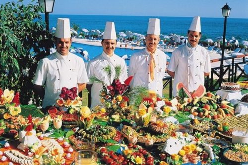 Фото отличная кухня у команды поваров Papillon Belvil 5*: рейтинг лучших отелей курорта Белек, Турция от турагентства SeredinaLeta